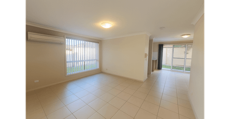 Luxury 3 Bedroom Townhouse in Casula! - Photo 4