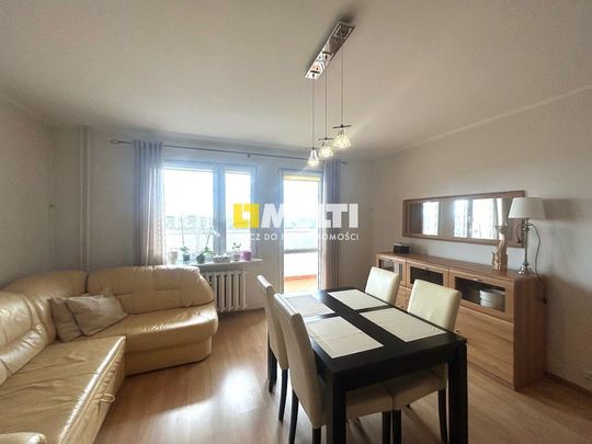 Umeblowane , balkon z widokiem na panoramę miasta - Zdjęcie 1