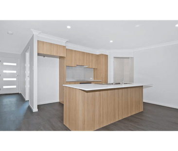 Family Friendly 4 Bedroom Home in Quiet Cul-de-Sac - Photo 3