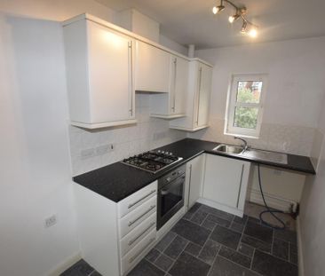 1 bedroom coach house to rent - Photo 5