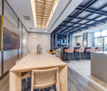 For Lease - 2501 Saw Whet Boulevard Unit# 136, Oakville, Ontario - Photo 4