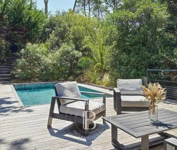 VILLA « BASOA » AVEC PISCINE ET 5 CHAMBRES, PROCHE PLAGE, DANS LE Q... - Photo 6