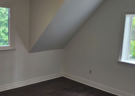 For Lease - 104 Ridgewood Road Unit# Upper, Toronto, Ontario - Photo 5