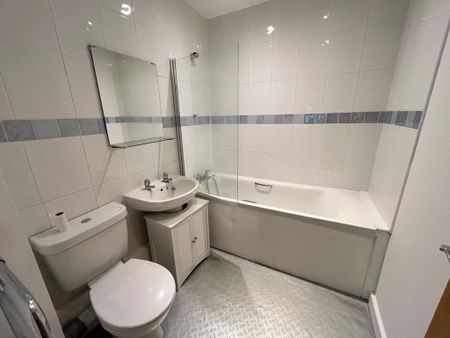 2 bedroom flat to rent - Photo 5