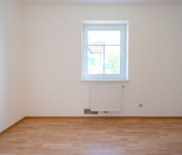 Familientraum mit Badeteich - geförderte 4 Zimmer Mietwohnung in Nö... - Photo 4