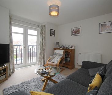 2 bedroom flat to rent - Photo 6