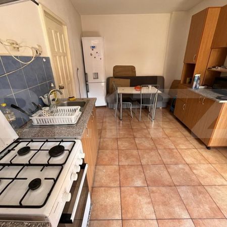 Apartament 2 camere, 45 mp, AC, zona strazii Bucuresti - Fotografie 3