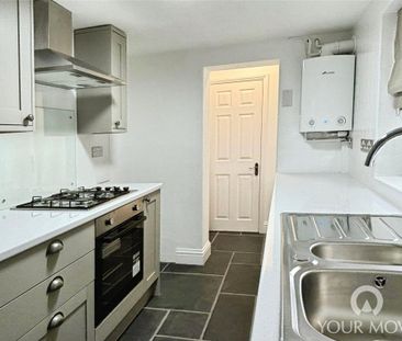 3 bedroom terraced house to rent - Photo 4