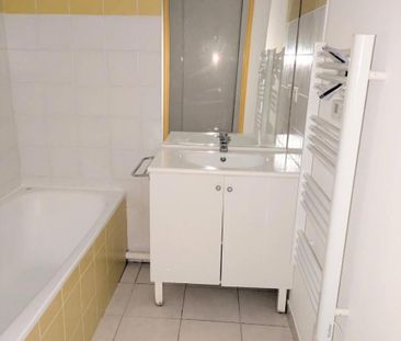 Location Appartement 2 pièces 47m² GAILLAC 81600 - Photo 5