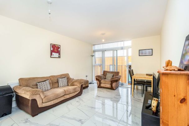 1 bedroom apartment to rent Brooklands Square, Milton Keynes, MK10 7NG - Photo 1