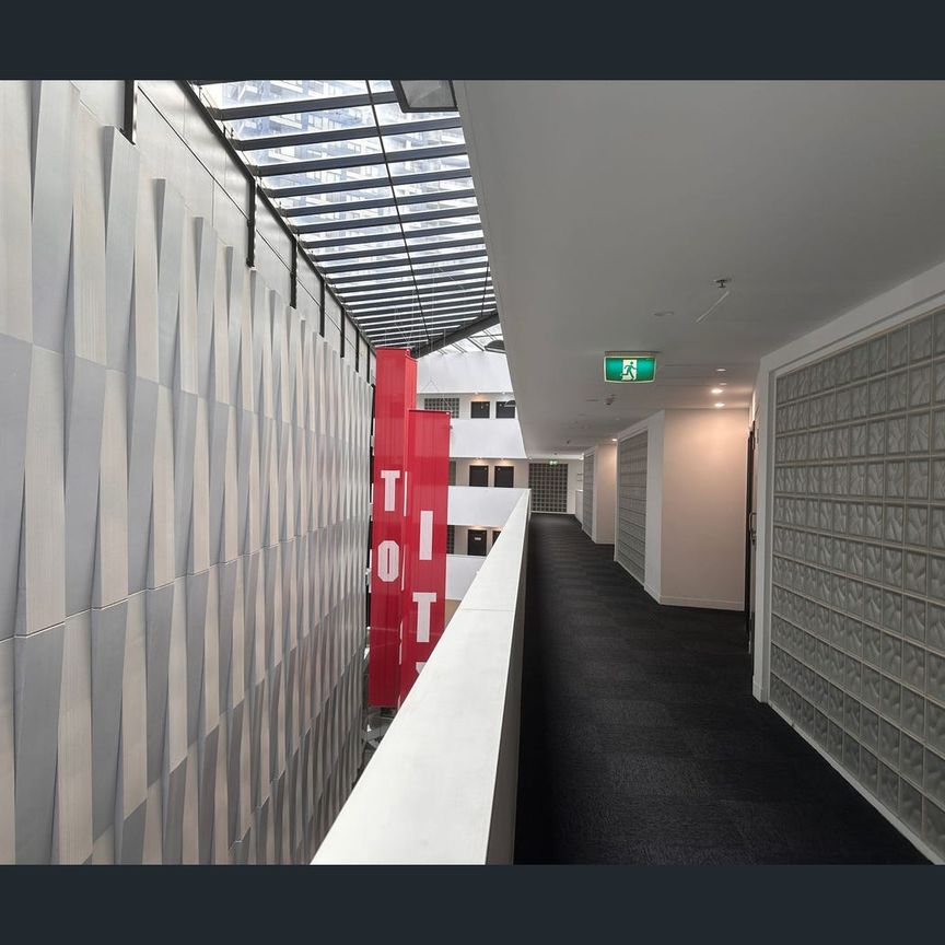 411/757 Site One, Docklands, Vic 3008 - Photo 1