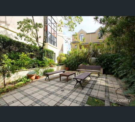 13/1 Brigid Road, Subiaco, WA 6008 - Photo 3