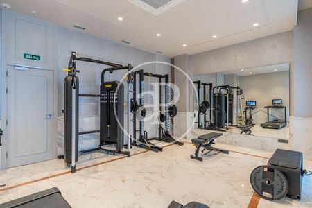 Flat for rent in Almagro (Madrid) - Photo 2