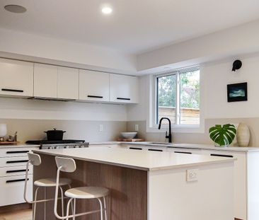 For Lease - 6032 Main Street, Whitchurch-Stouffville, Ontario - Photo 5