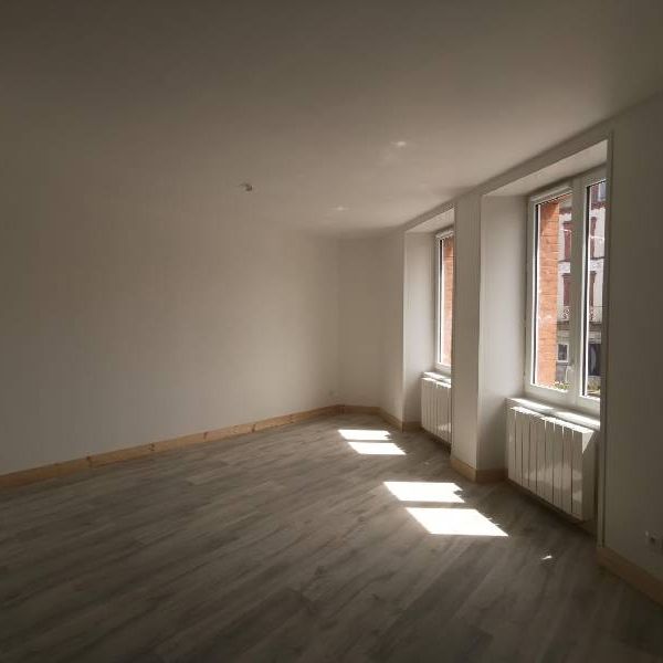 Location Appartement 2 pièces 44m² TOURLAVILLE 50110 - Photo 1