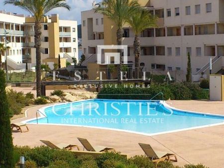 Luxury Apartment for rent in Ibiza, Balearic Islands - Photo 2