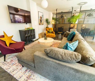 Studio to rent - Photo 1
