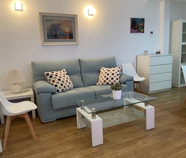 Alquiler de piso en Calle Trinidad, 10 - Photo 3