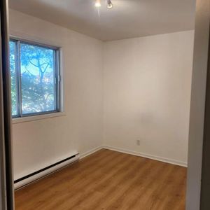 LOGEMENT 3 1/2 À STE-FOY - Photo 2