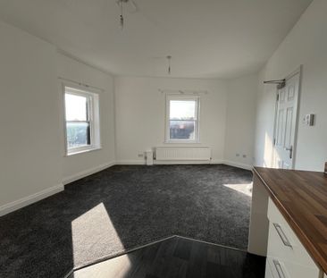 Market Place, UTTOXETER - Photo 2