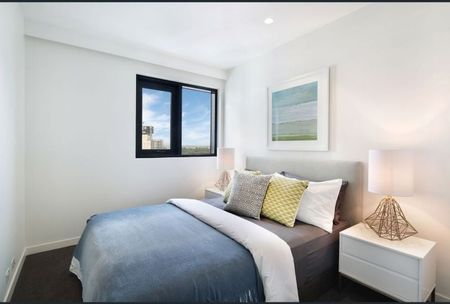 2 Bedroom Apartment In Southbank - Photo 2