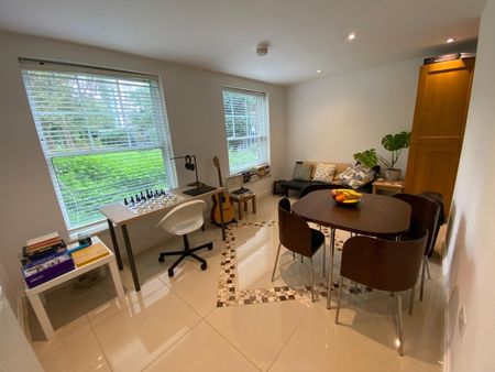 2 Bed Flat, Black Prince Rd, SE11 - Photo 3