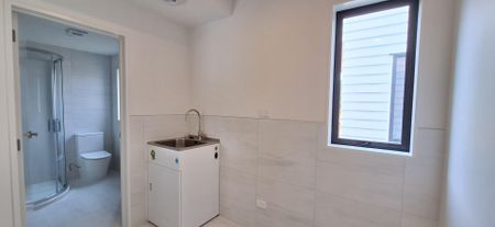 Brand new over the Shore. - Photo 3