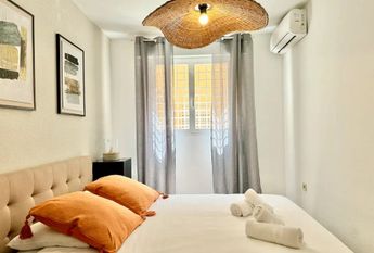 Plaza de Doña Trinidad, Málaga, Andalusia 29007