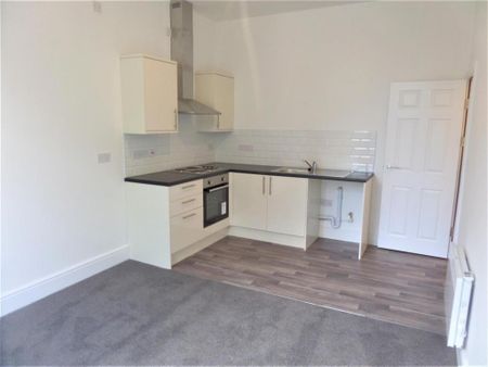 1 bedroom flat to rent - Photo 4