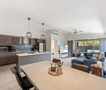 11 Haslewood Crescent, Meridan Plains QLD 4551 - House For Rent | D... - Photo 5