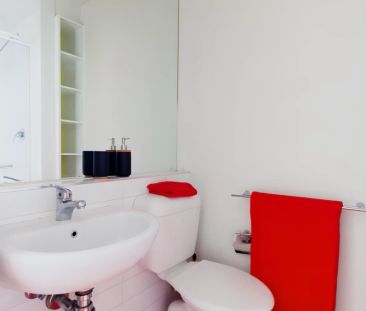 Large Studio style 2 - Photo 3