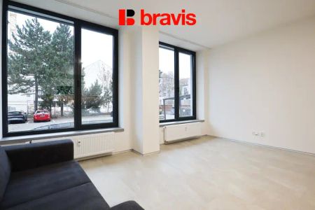 Pronájem bytu 1+kk, ulice Příkop, novostavba, klimatizace - Photo 5