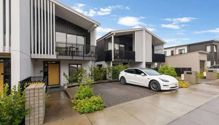 5 Awamarino Way, Westgate, Auckland - Photo 2