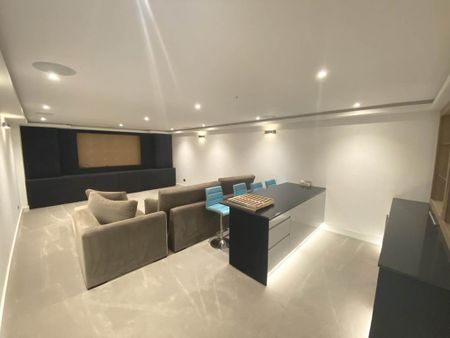 5 bedroom detached house to rent - Photo 5