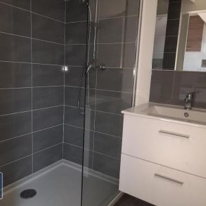 Location Appartement 1 pièce 15m² TOULON 83000 - Photo 2