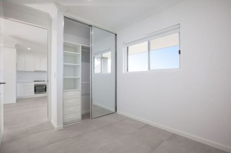 Modern Granny Flat with Private Access & Access to Harrington Grove Facilities - Photo 2