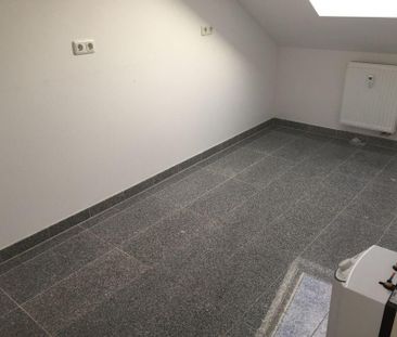 N-Katzwang: Gehobene 2-Zimmer-DG-Wohnung (u.a. mit Parkett, Granit,... - Foto 3