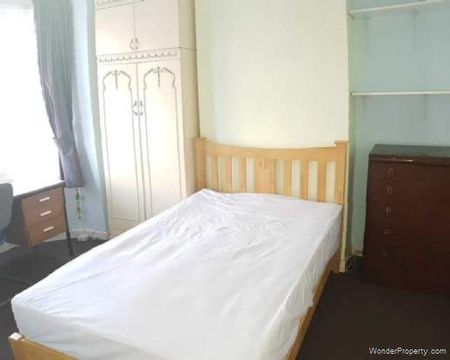 3 bedroom property to rent in Reading - Photo 3