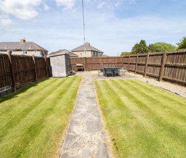 2 bedroom semi-detached house to rent - Photo 2