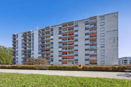 Luminous and modern 4.5-room apartment with a beautiful view in Bellach Special offer: the first net rent free - Photo 4