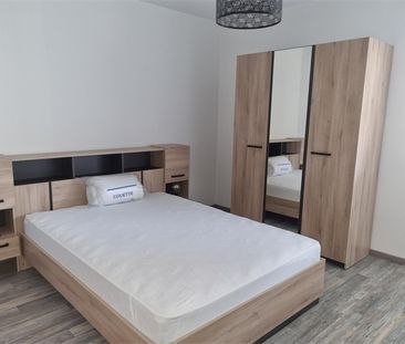 Location Appartement 2 pièces 47m² - Photo 2