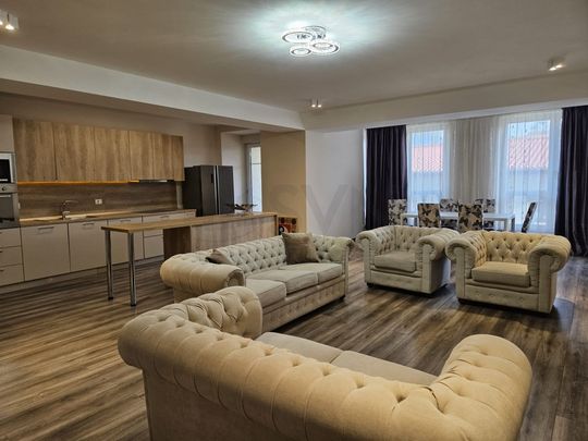 Apartament 4 Camere Spatios si Elegant - Photo 1