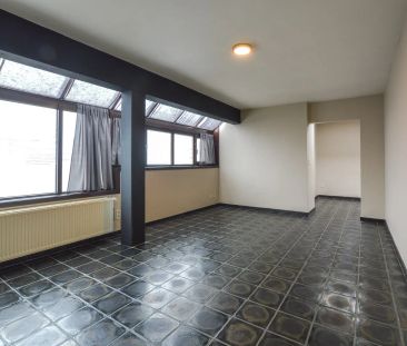 Gelijkvloers appartement met garage te huur te Zandvoorde - Foto 1