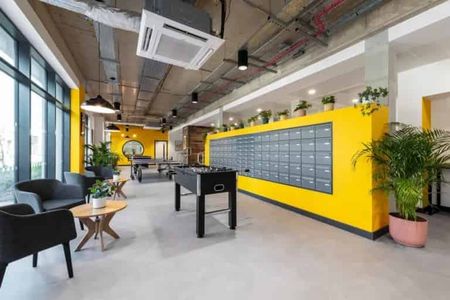 8 Bed Standard Ensuite - Photo 4