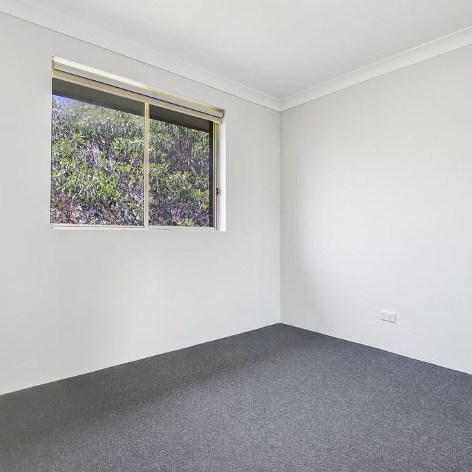 Modern and Affordable 2-Bedroom Apartment in Homebush West - Photo 1