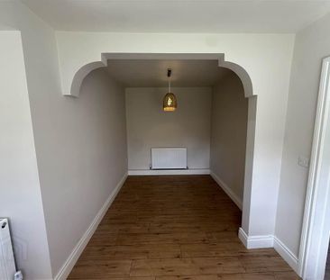 10 Lille Park, Belfast, BT10 0LR - Photo 2