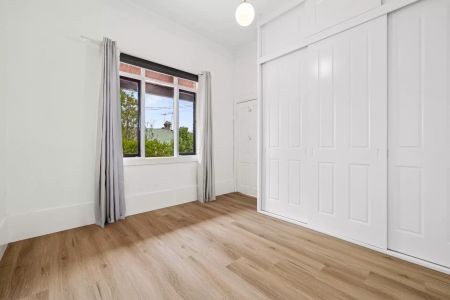 11 Rofe Street, Leichhardt - Photo 4