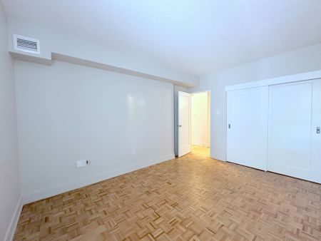 For Lease - 190 Clark Boulevard Unit# 103, Brampton, Ontario - Photo 4