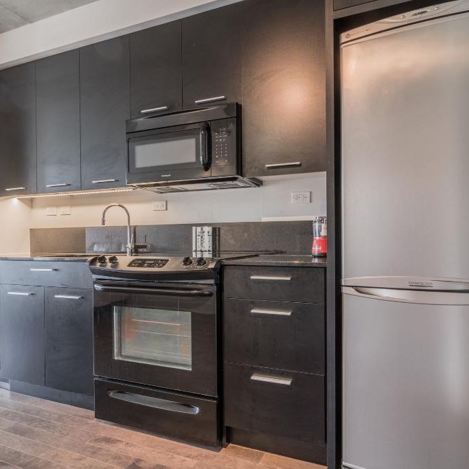 Condo tout meublé a Griffintown - Photo 1