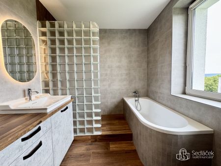 Pronájem světlého bytu 3+kk, 69 m², ul. Heyrovského, Sokolov - Photo 3